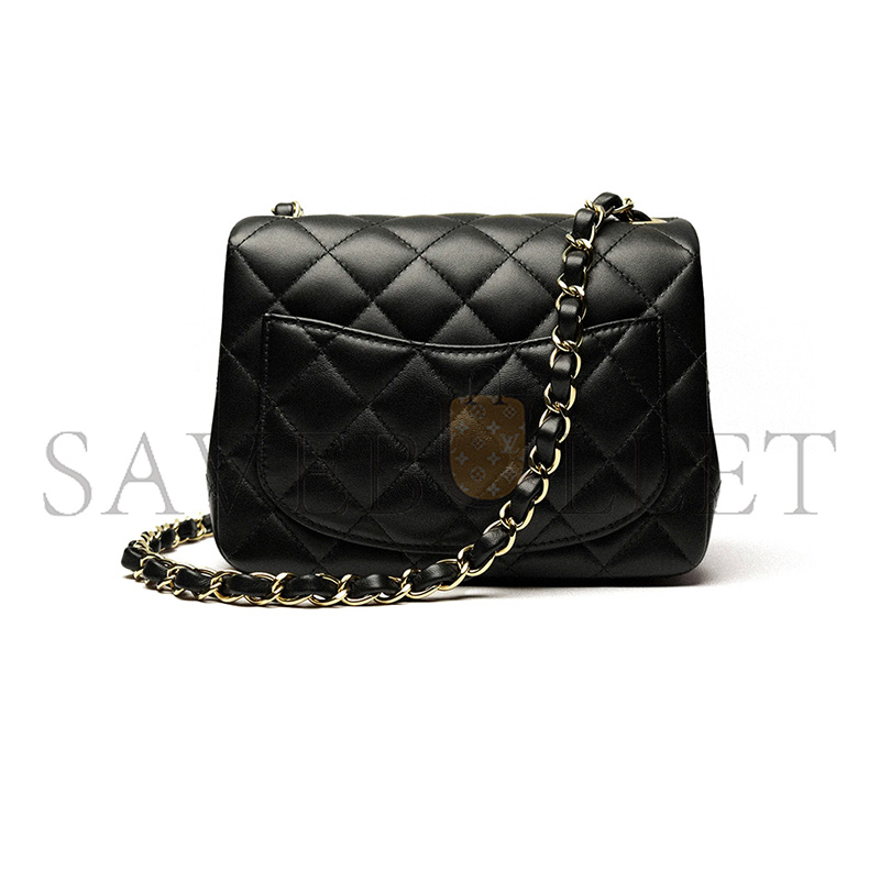 CHANEL MASTER MINI CLASSIC HANDBAG A35200 (17*13.5*8cm)